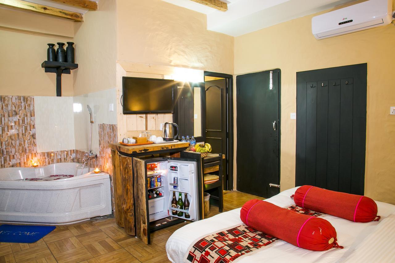 Hotel Tourist Residency Ποκάρα Εξωτερικό φωτογραφία