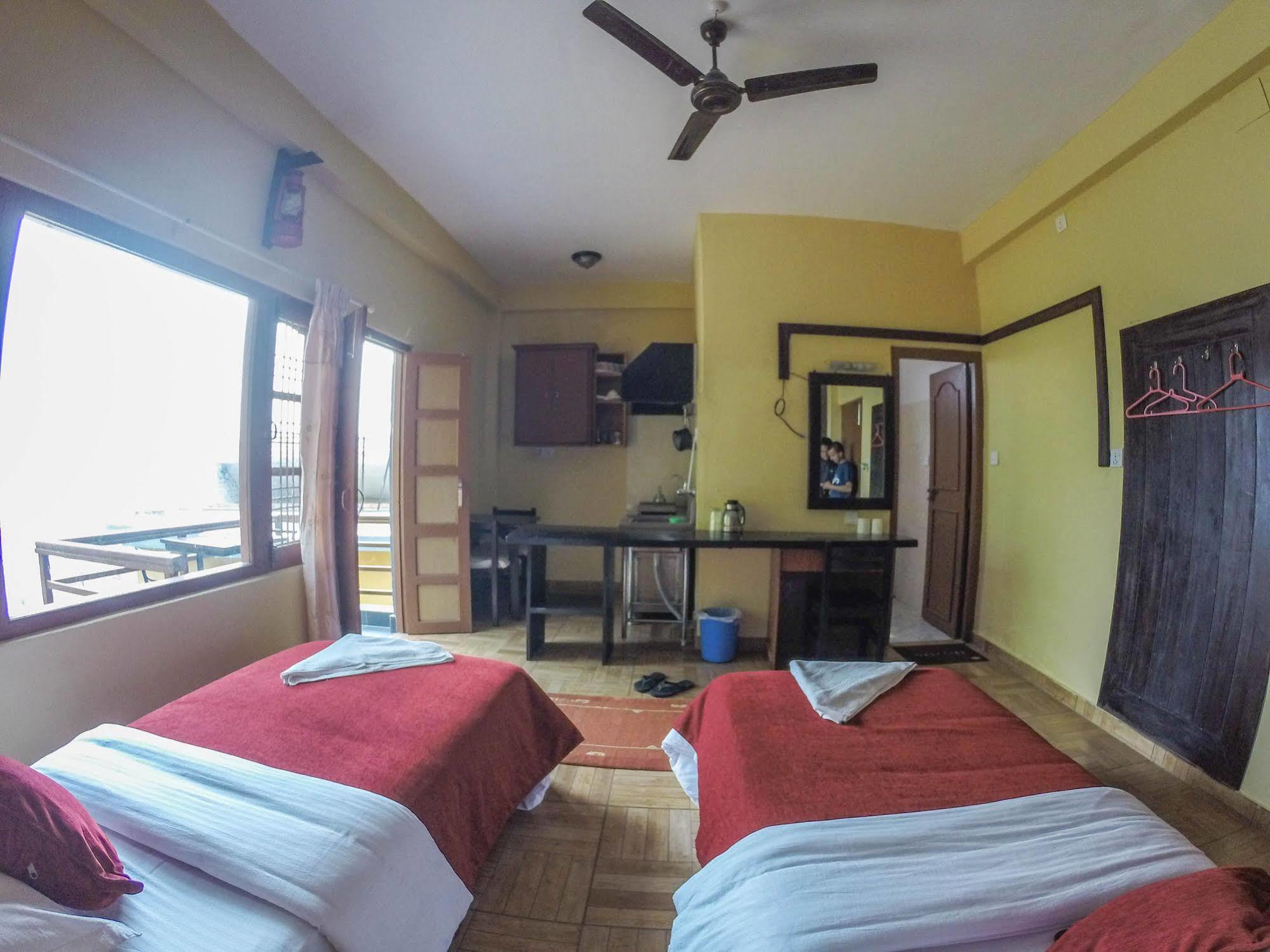 Hotel Tourist Residency Ποκάρα Εξωτερικό φωτογραφία